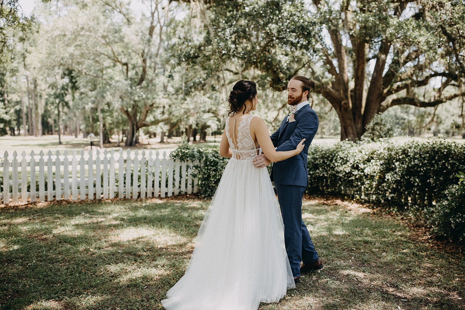 bride-and-groom-first-look-tallahassee-wedding-photographer